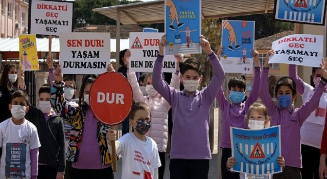 Aliağa’da “Yaya Önceliği Kırmızı Çizgimizdir” Etkinliği