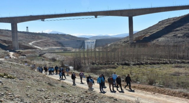 Telefonu bırakıp ’doğa’ya yürüdüler