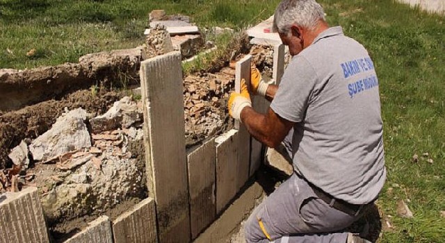 Antalya Büyükşehir Belediyesi Elmalı Abdal Musa Türbesi ve çevresini bakıma aldı