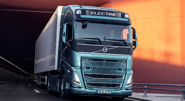 Volvo Trucks, karayolu taşımacılığında elektrikli araçlara geçmeye hazırlanıyor