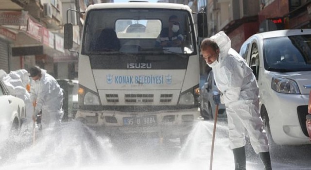 Konak Belediyesinden bayram temizliği