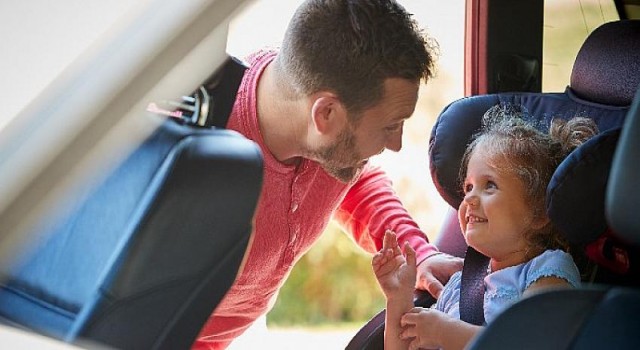 Araçta çocuk güvenliğini sağlayacak 6 öneri