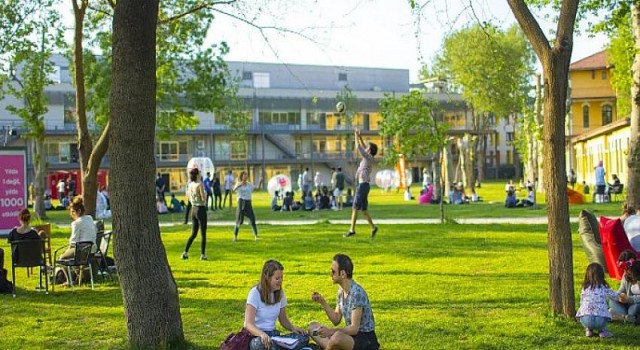 ‘Okul için değil, yaşam için öğrenmek’ 25 yaşında