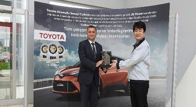 Toyota Otomotiv Sanayi Türkiye’ye Platin İhracat ödülü