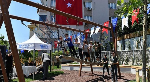 Üskadar’da yeni açılan parka Şehit Eren Bülbül’ün adı verildi