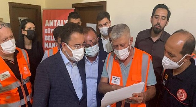 Ali Babacan afet bölgesinde ‘Yangına tedbirsiz yakalanmak affedilemez’