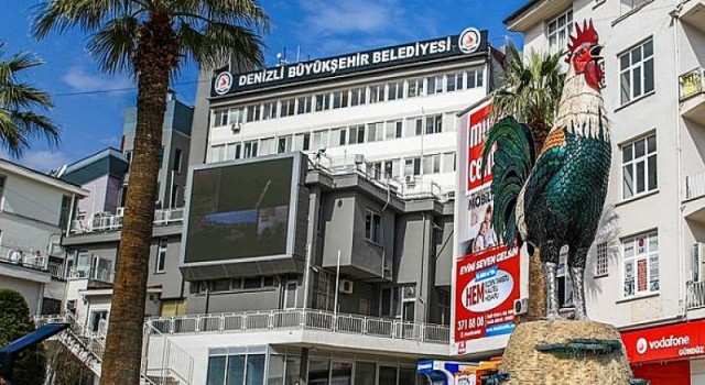 Denizli Büyükşehir Belediyesi’nde öğrenim yardımı müracaatları başlıyor