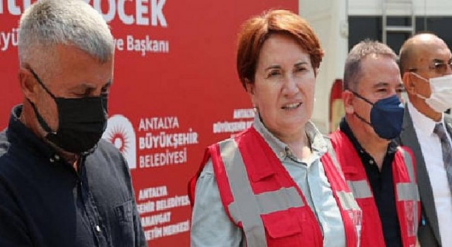 Meral Akşener Manavgat Afet Yönetim Merkezini Ziyaret Etti