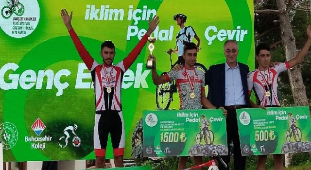 Uluslararası Piraziz MTB Cup müsabakalarında Brisaspor, 5 madalya kazandı