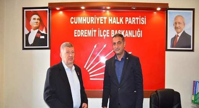 30 yıllık DSP’li Cumhuriyet Bayramı’nda CHP’ye geçti