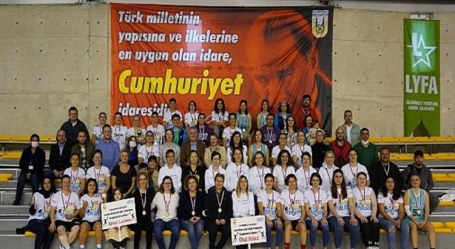 Cumhuriyet Kupası’nda muhteşem final!