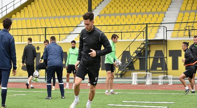 Aliağaspor FK Manisa Sanayispor’a Hazırlanıyor