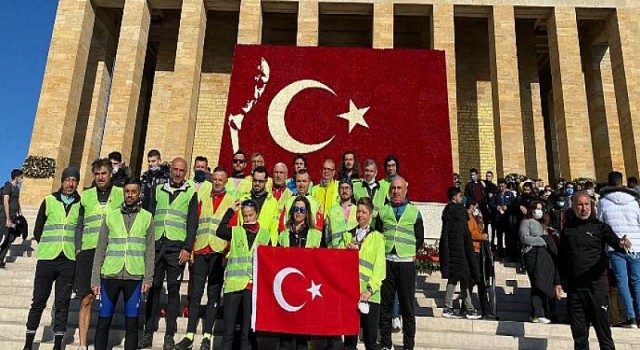 ATA’nın Huzuruna Çıkmak İçin 630 Km Pedalladılar