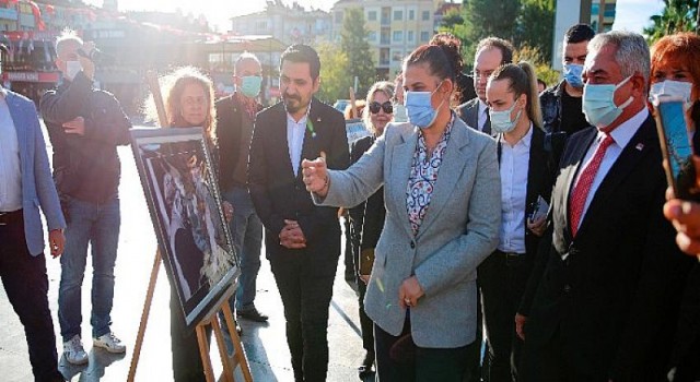 Başkan Çerçioğlu ‘ATATÜRK Fotoğrafları Sergisi’ni Gezdi