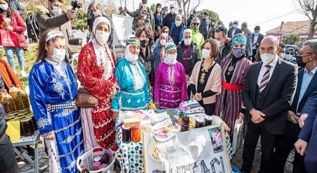 Büyükşehir Belediyesi’nden Bergama’ya ücretsiz gezi