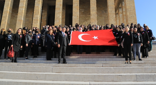 Gölbaşı Belediyesi Anıtkabir’de 