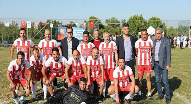 Muhtarlar Futbol Turnuvası’nda zorlu çeyrek final tamamlandı