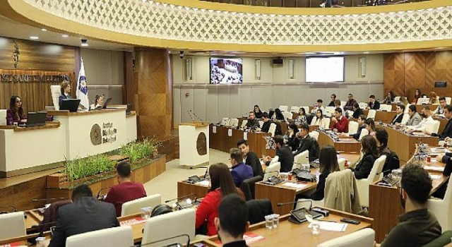 Antalya Avrupa Gençlik Başkenti olmak için kolları sıvadı