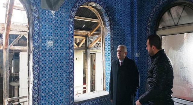 Genel Sekreter Gündoğdu, Bahtiyar Camii’ndeki çalışmaları inceledi