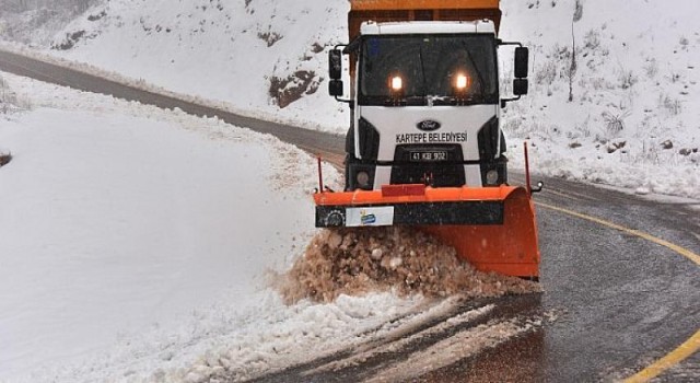 Kartepe Belediyesi Gece-Gündüz Nöbette