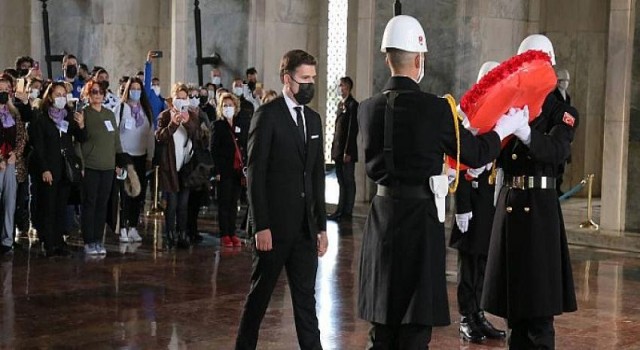 Kuzey Ege Kent Konseyleri’nden Anıtkabir ziyareti