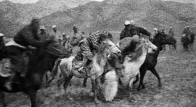 Finlandiya eski Cumhurbaşkanı Mannerheim’ın “Batıdan Doğuya Asya” fotoğraf sergisi Yapı Kredi bomontiada’da