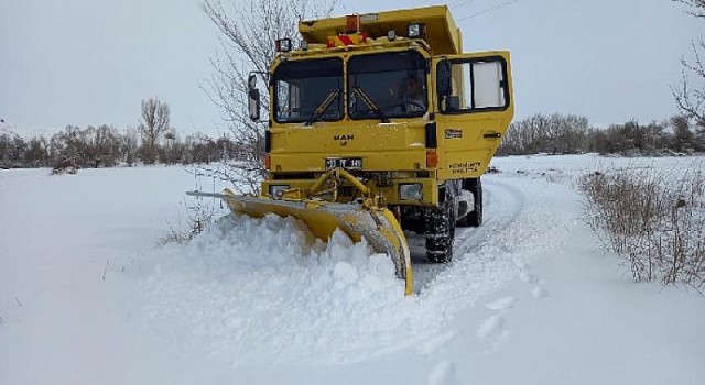 Kayseri Büyükşehir Belediyesi, 24 Saatte 495 Mahalle Yolunu Ulaşıma Açtı