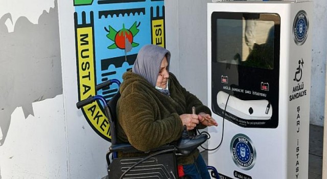 Mustafakemalpaşa’da şarj istasyonları var, engel yok