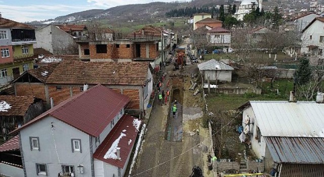 Akmeşe’de Altyapı Çalışmaları Devam Ediyor