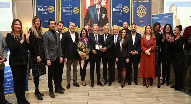 Bademli Rotary Kulübü’nden Başkan Erdem’e teşekkür plaketi