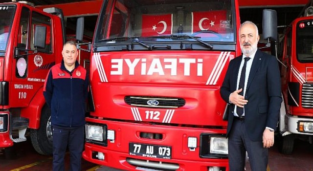 Çiftlikköy’de İtfaiyeciler Araçlarını Kendileri Boyadı