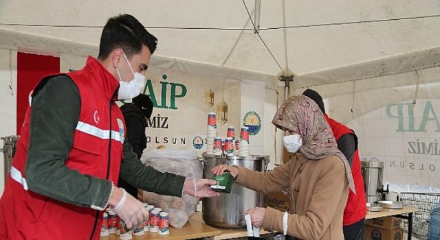 Gölbaşı Belediyesi Regaip Kandili’nde Vatandaşın İçini Isıttı