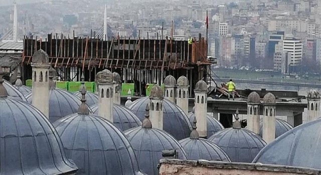 İBB, Süleymaniye’yi Perdeleyen Yapı İçin Acil Durdurma İstedi