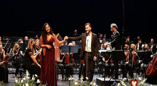 İDSO DenizBank Konserleri’nde Burcu Hancı rüzgarı