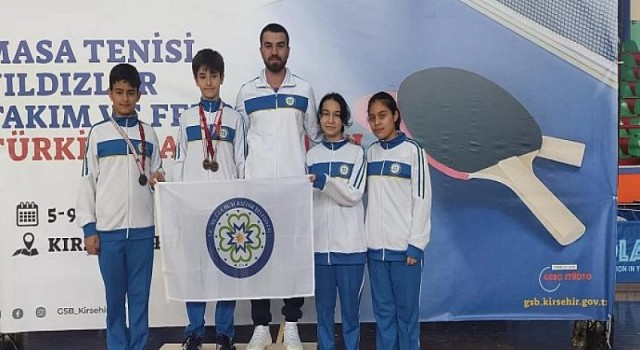 Büyükşehir Masa Tenisi Sporcusu Türkiye 3’üncüsü Oldu