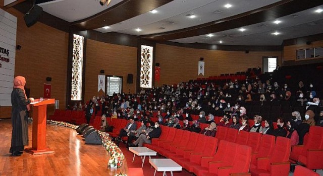 Keçiören’de ‘Aile İçi Şiddetin Önlenmesinde Yönelik Dini Referanslar’ Anlatıldı