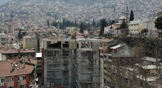 Şehrin Silüetini Bozan Binada Yıkım Başladı