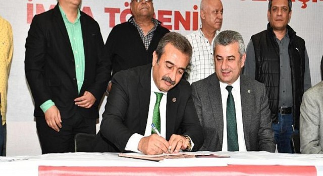 Çukurova Belediyesi ile DİSK Genel-İş Sendikası TİS imzaladı