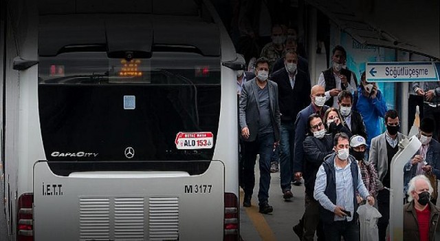 İzmir’de ulaşım ve suya gelen zam, İstanbul’da ise ulaşım zammı tartışmalarıyla ilgili Türkiye Komünist Partisi İstanbul ve İzmir İl Örgütlerinden açıklama geldi.