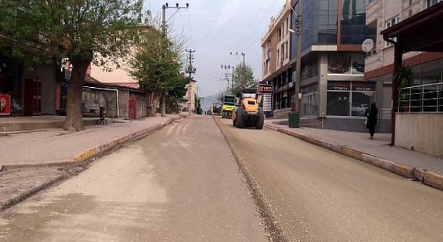 Körfez Barbaros Mahallesinde Yoğun Üstyapı Çalışmaları