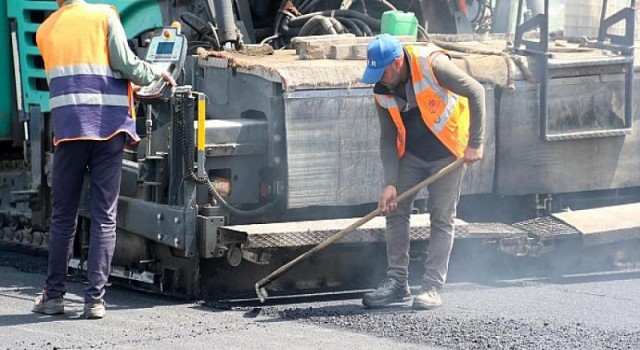 Gebze Oto Sanayi’nin alternatif girişine asfalt