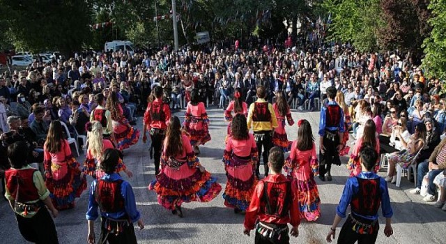 Nilüfer’de baharın gelişi coşkuyla kutlandı