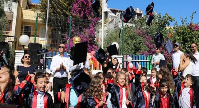 Didim Belediyesi Kreşi’nin Başarılı Öğrencileri Karnelerini Aldı