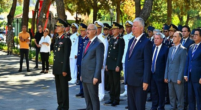 15 Temmuz Demokrasi ve Milli Birlik Günü’nde şehitler anıldı