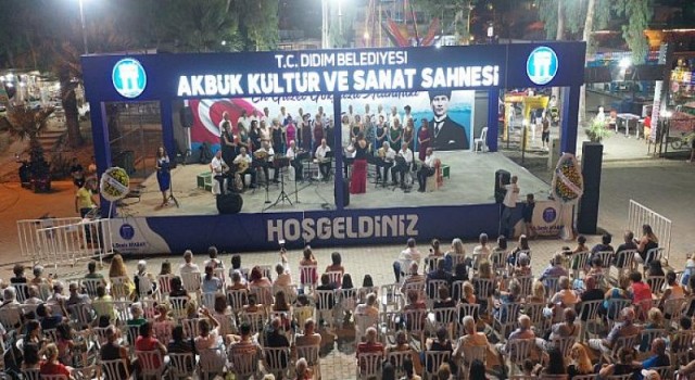 Akbüklüler Yaz Konseri’nde Unutulmaz Anlar Yaşadı