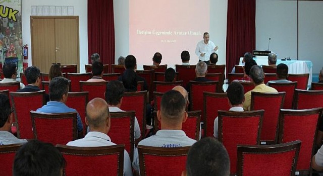 Antalya Büyükşehir personeline etkili iletişim semineri