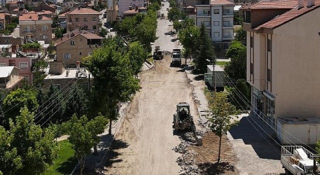 DR. Sadık Ahmet Caddesi’nde Yol Söküm Çalışmaları Başladı