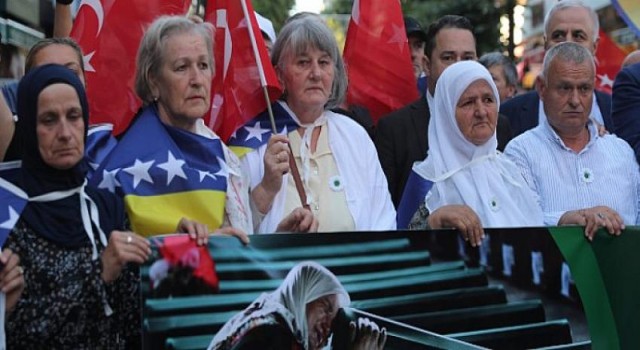 Srebrenitsa şehitleri Bağcılar’da anıldı