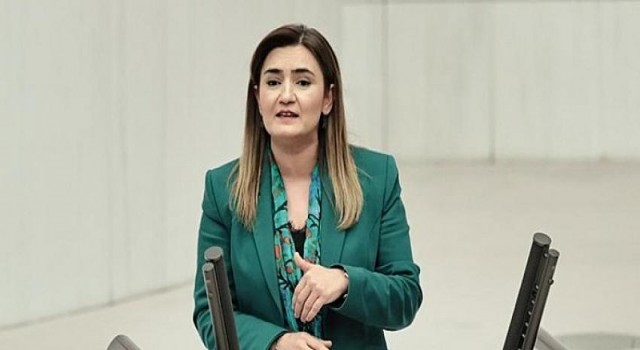 CHP İzmir Milletvekili Av. Sevda Erdan Kılıç: Aileler alışverişe başlamadan kırtasiye ürünlerinde KDV’yi indirin