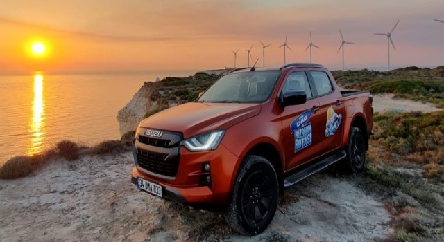 Isuzu D-Max, Ege’de kuzeyden güneye rüzgârın rotası ile ilerliyor